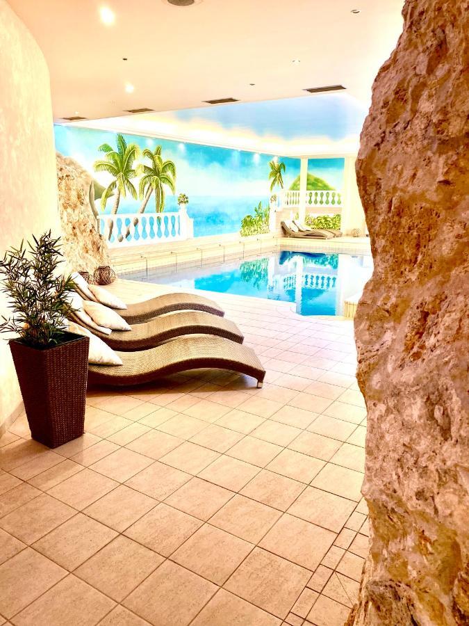 Parkhotel Na Baracke Nova Dubnica Ngoại thất bức ảnh
