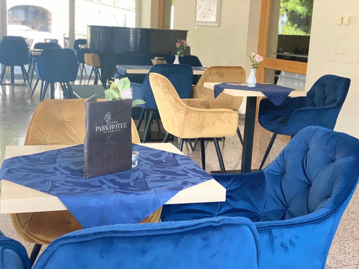 Parkhotel Na Baracke Nova Dubnica Ngoại thất bức ảnh